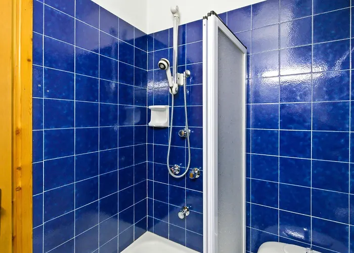 Hostdomus - Blu Borgata *